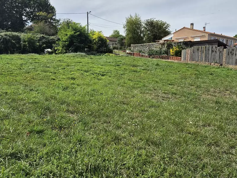 Maison neuve, 89 m² - Garat (16410)
