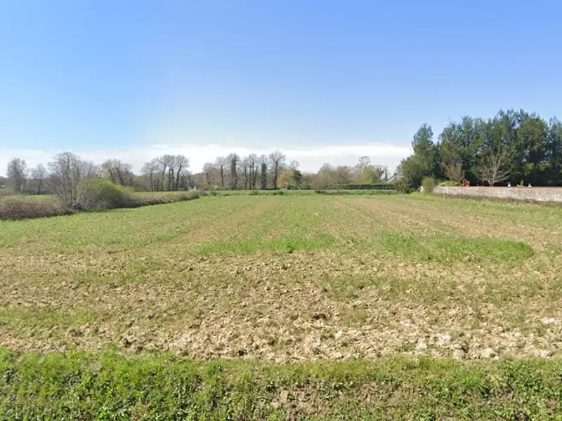 Terrain à bâtir, 410 m² - Boisgervilly (35360)