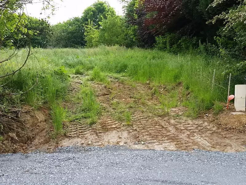 Terrain à bâtir, 1 052 m² - Saint-Georges-du-Vièvre (27450)