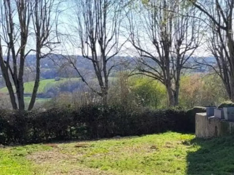Terrain à bâtir, 398 m² - Lisieux (14100)