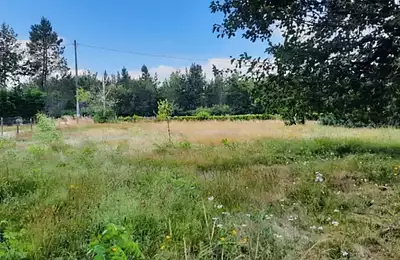 Terrain à bâtir, 696 m²