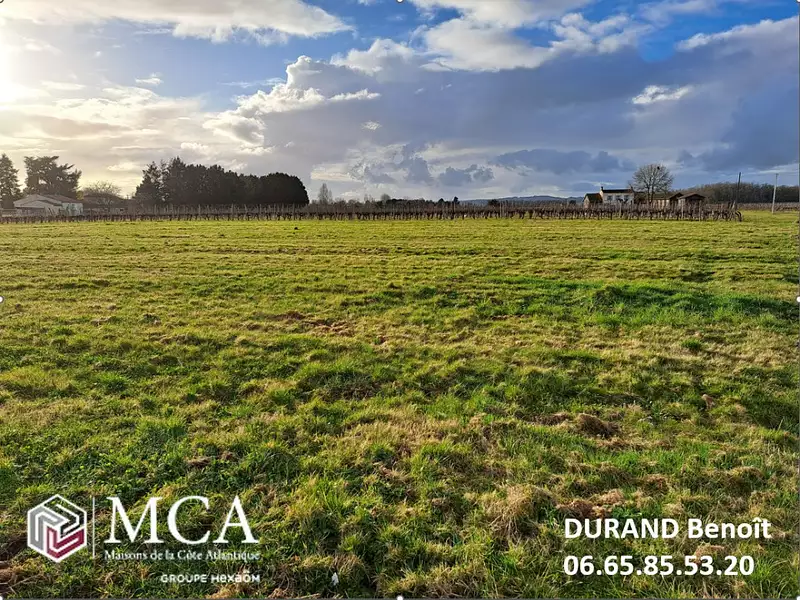 Terrain à bâtir, 2 100 m² - Gardonne (24680)