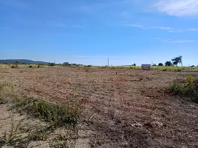 Terrain à bâtir, 258 m²