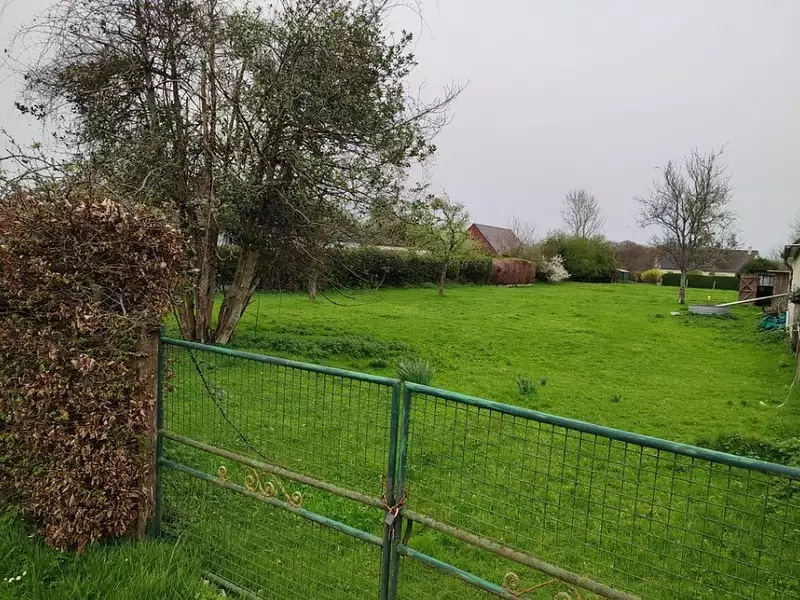 Terrain à bâtir, 1 811 m² - Croixdalle (76660)