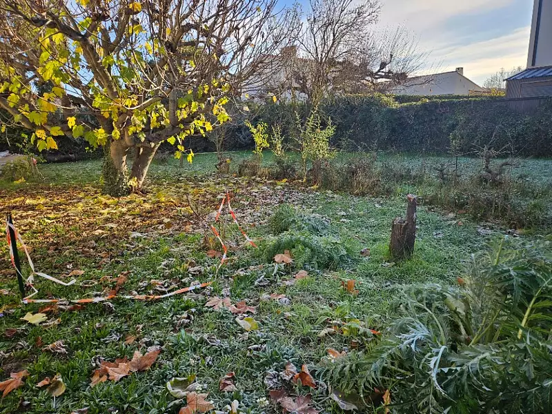 Terrain à bâtir, 426 m² - Gardanne (13120)