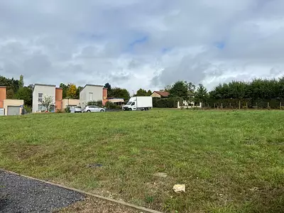 Terrain à bâtir, 375 m²