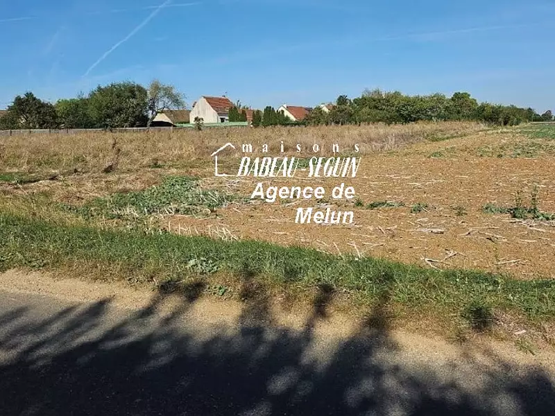 Terrain à bâtir, 629 m² - Monnerville (91930)