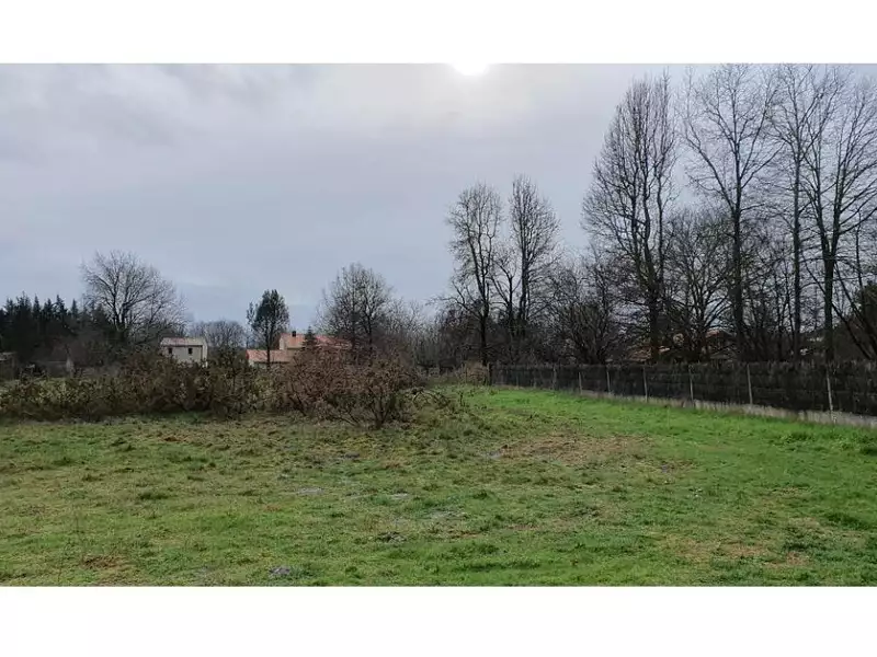 Terrain à bâtir, 520 m² - Castelnau-de-Médoc (33480)