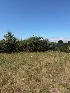 Terrain à bâtir, 561 m²