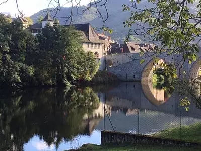 Terrain à bâtir, 1 300 m²