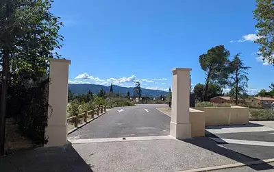 Terrain à bâtir, 410 m²