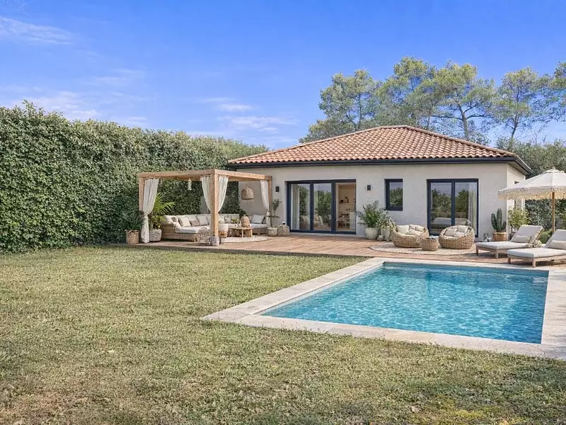 Maison neuve, 90 m² - Rocbaron (83136)