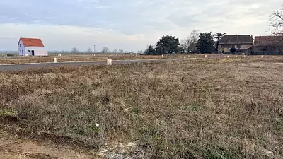 Terrain à bâtir, 486 m²