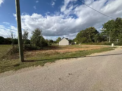 Terrain à bâtir, 667 m²