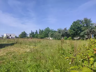 Terrain à bâtir, 696 m²