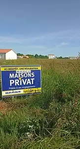 Terrain à bâtir, 585 m²