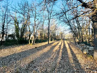 Terrain à bâtir, 700 m²