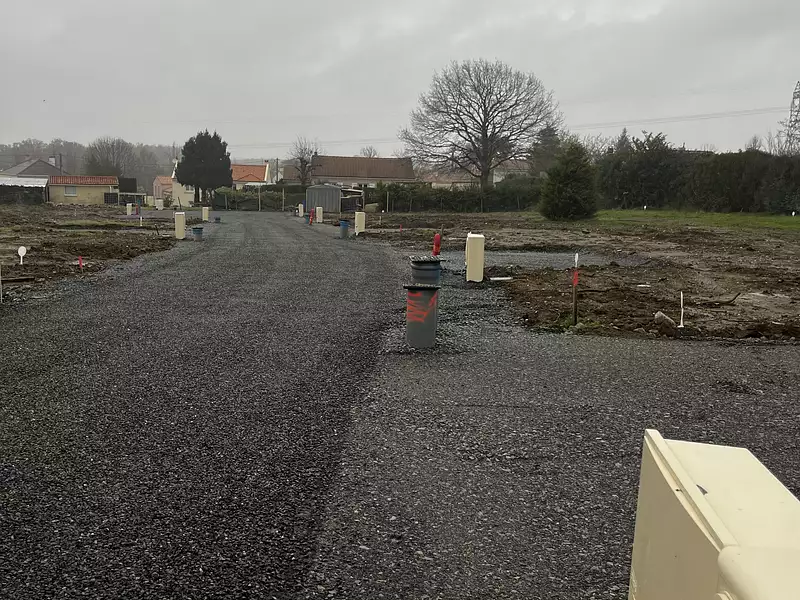 Terrain à bâtir, 360 m² - Sainte-Pazanne (44680)