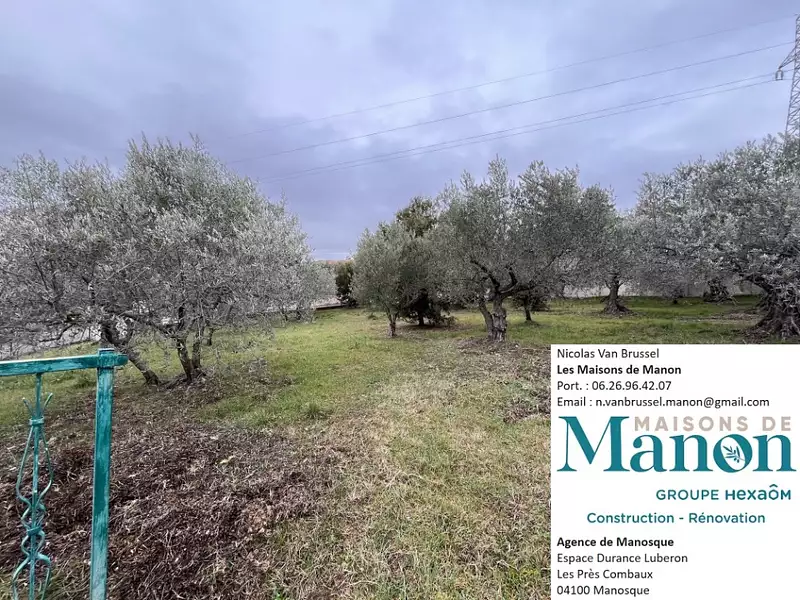 Terrain à bâtir, 849 m² - Manosque (04100)