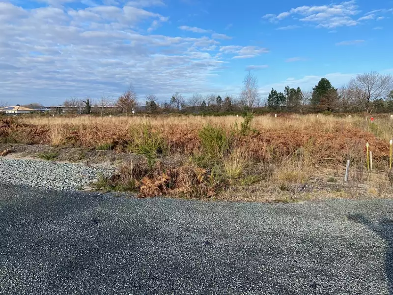 Terrain à bâtir, 612 m² - Saint-Magne (33125)