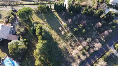 Terrain à bâtir, 1 380 m²