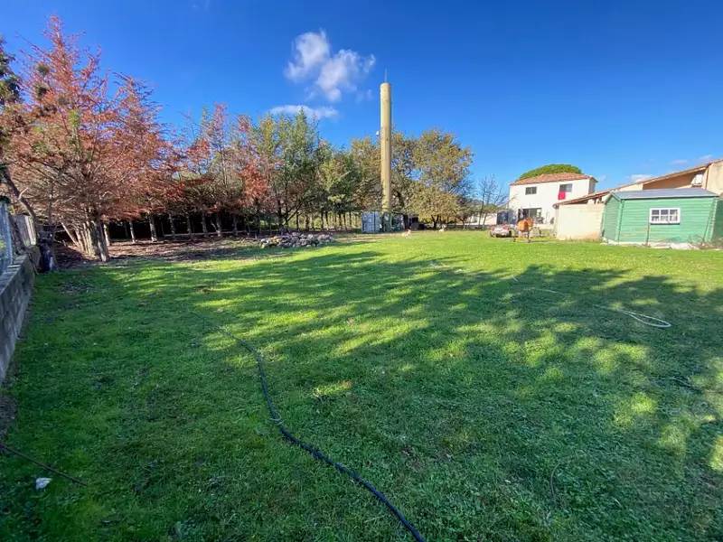 Terrain à bâtir, 637 m² - La Farlède (83210)