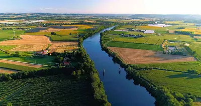 Terrain à bâtir, 326 m²