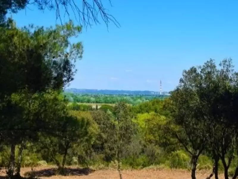 Terrain à bâtir, 410 m² - Comps (30300)