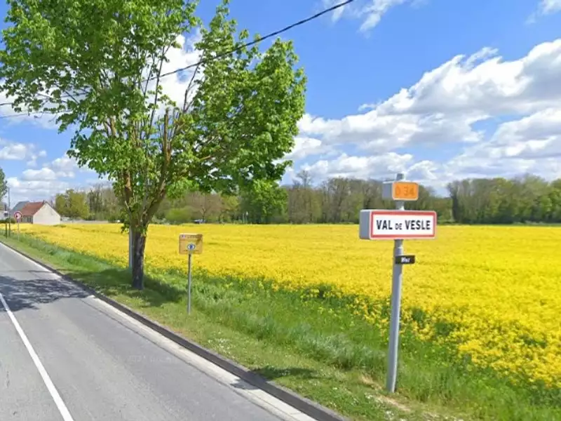 Terrain à bâtir, 552 m² - Cormontreuil (51350)