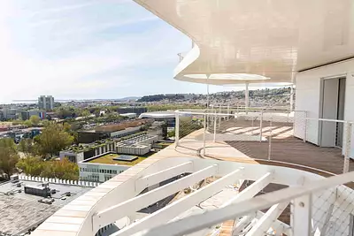 Dernier appartement d'exception avec vue mer