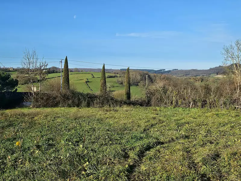 Terrain à bâtir, 848 m² - Jalogny (71250)