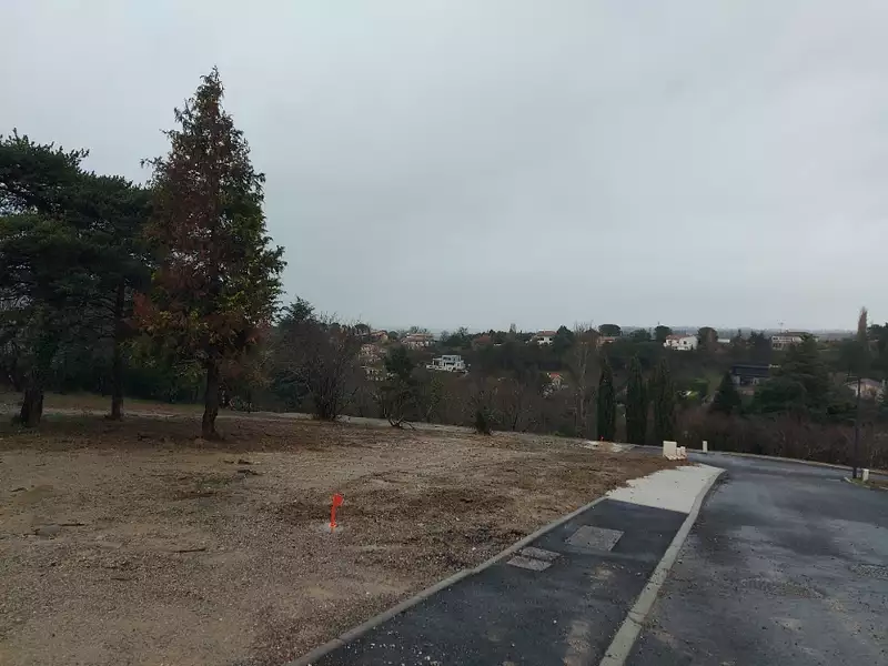 Terrain à bâtir, 1 545 m² - Lacroix-Falgarde (31120)