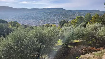 Terrain à bâtir, 820 m²