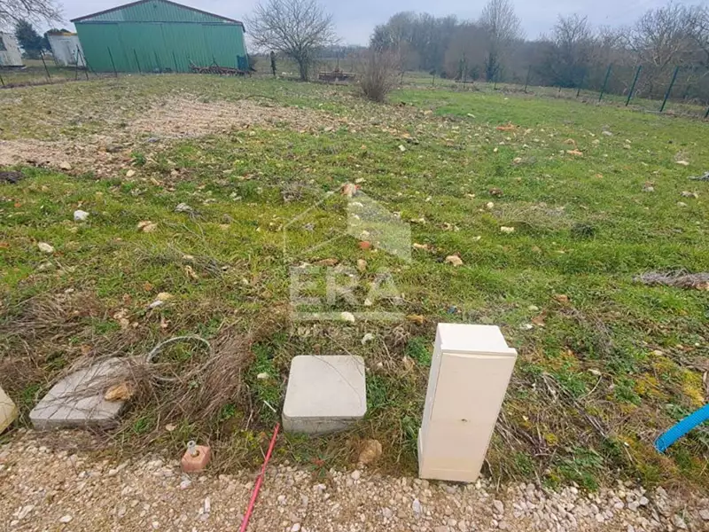 Terrain à bâtir, 440 m² - Boissy-le-Sec (91870)