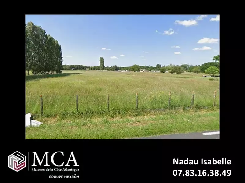 Terrain à bâtir, 790 m² - Saint-Savin (33920)