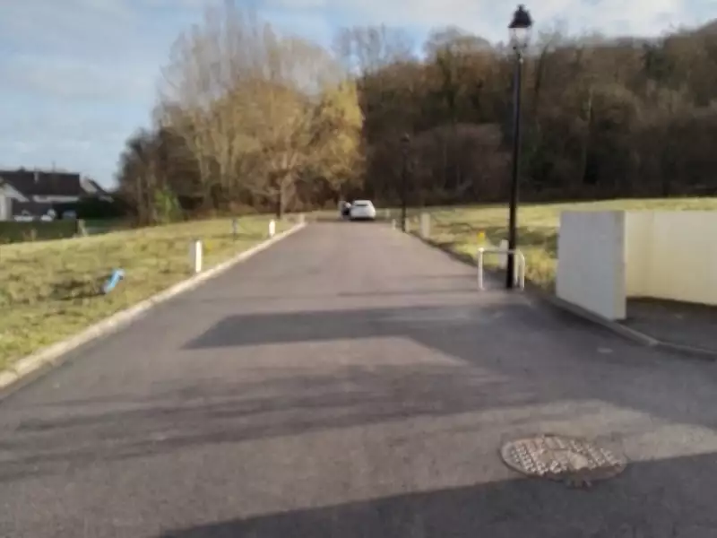 Terrain à bâtir, 440 m² - Crépy-en-Valois (60800)