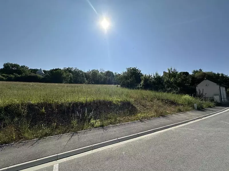 Terrain à bâtir, 544 m² - Neufmoutiers-en-Brie (77610)