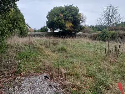 Terrain à bâtir, 548 m²