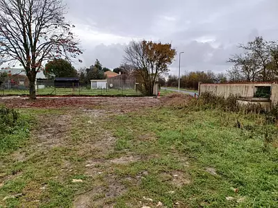 Terrain à bâtir, 357 m²