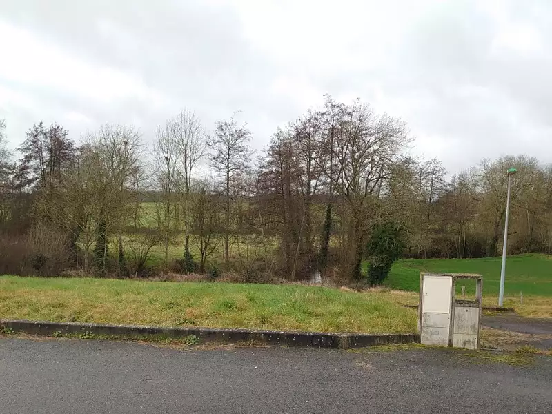 Terrain à bâtir, 789 m² - Commune nouvelle d'Arrou (28290)