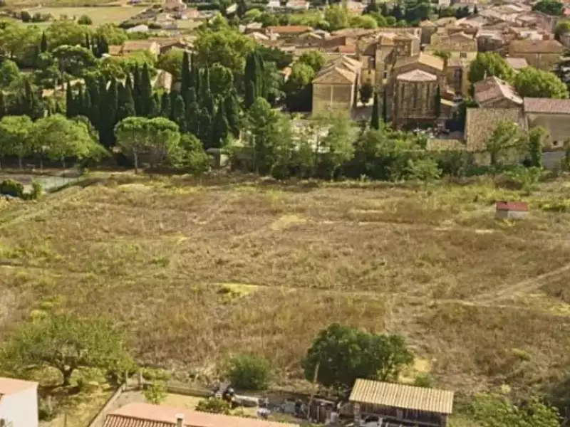 Terrain à bâtir, 426 m² - Thézan-des-Corbières (11200)