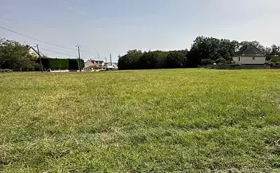 Terrain à bâtir, 800 m²