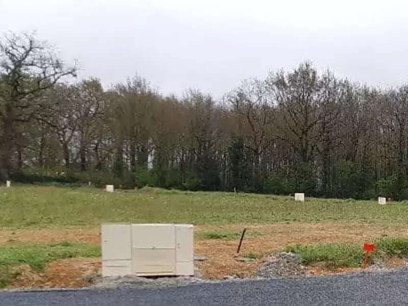 Terrain à bâtir, 220 m² - Saint-Père-en-Retz (44320)