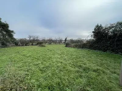 Terrain à bâtir, 970 m²