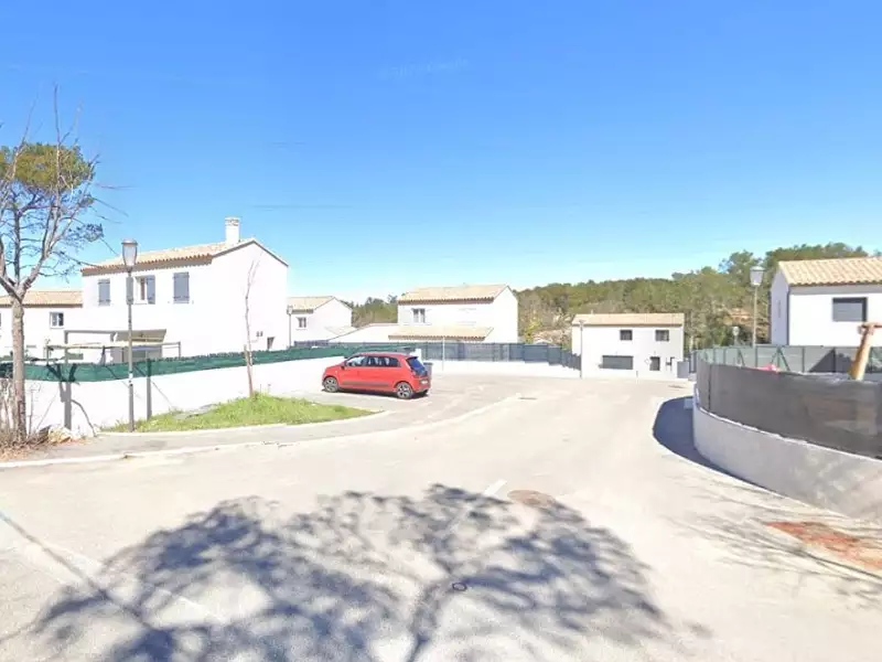 Maison neuve, 80 m² - Rocbaron (83136)