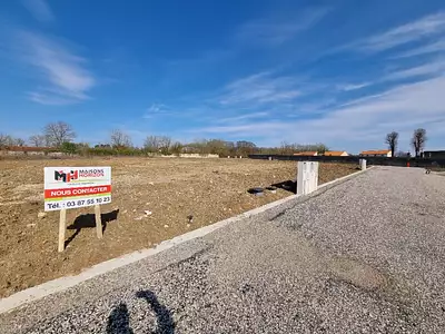 Terrain à bâtir, 300 m²