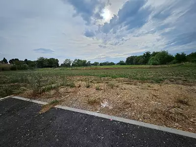 Terrain à bâtir, 780 m²