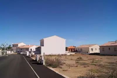 Terrain à bâtir, 298 m²