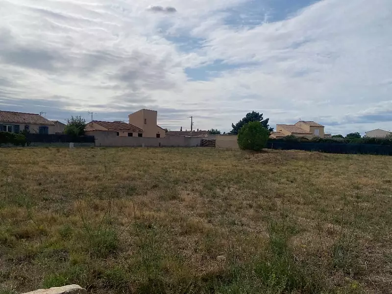 Terrain à bâtir, 636 m² - Saint-Nazaire-d'Aude (11120)