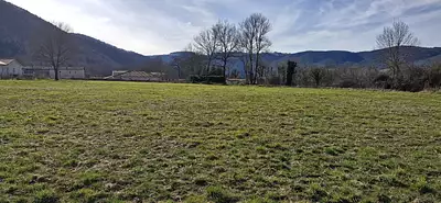 Terrain à bâtir, 1 348 m²